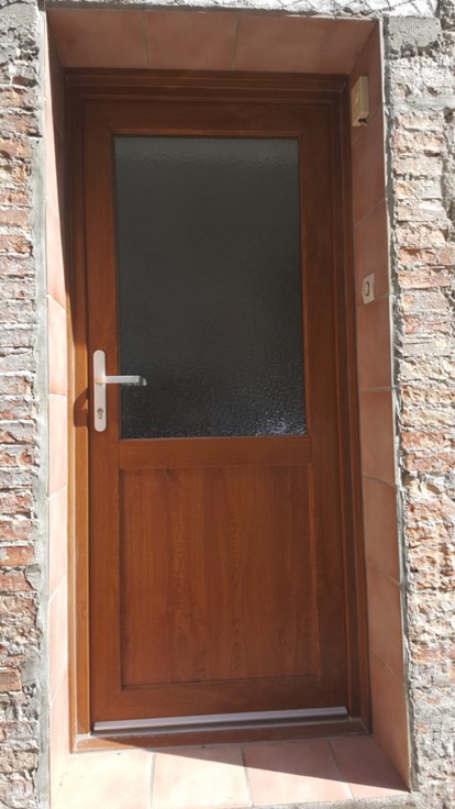 Porte d'entrée pvc plaxé chêne doré - chantier à Chateauneuf-du-rhône